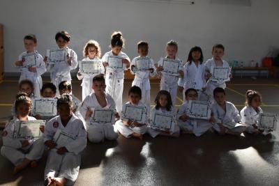 Passages de grades au Sen No Sen Karaté Vénissieux en juin 2019 enfants de 4 et 5 ans
